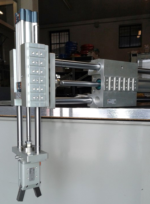 Compact guided cylinder CMPGK + Guide unit GDHK + Gripper P7K